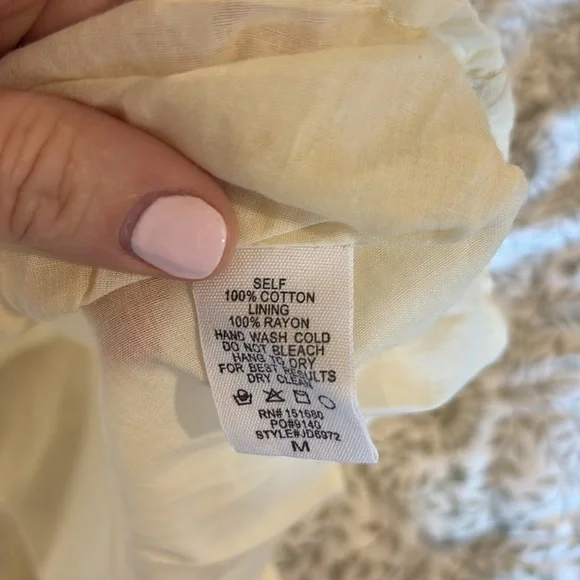 NWT Landry Kate Annabelle cream and blue floral smocked dress - Picture 4 of 6